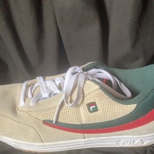 Cream, Gucci colors LALa’s worn couple times.